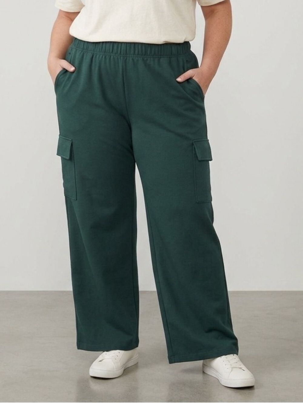 NWOT AVA & VIV Green Elastic Waist Pants with Cargo Pockets 3X